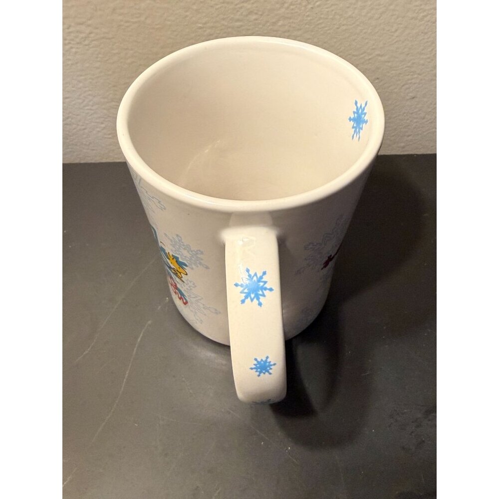 Peanuts Snoopy Dashing Through The Snow Ceramic Mug 16 oz Holiday Snowflake - Picture 4 of 4